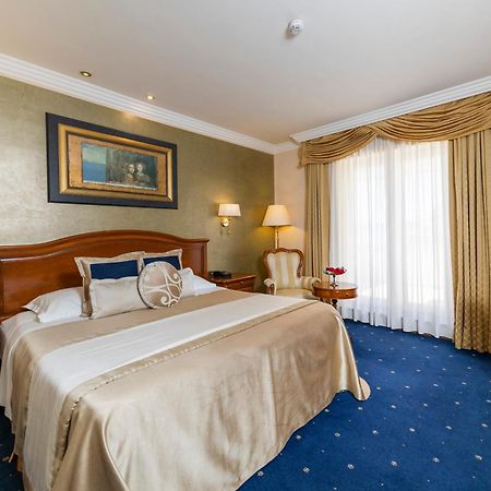 Hotel Niko ซาดาร์ ภายนอก รูปภาพ