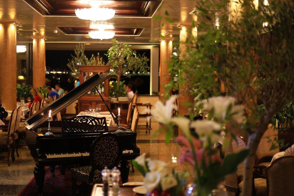 Hotel Niko ซาดาร์ ภายนอก รูปภาพ