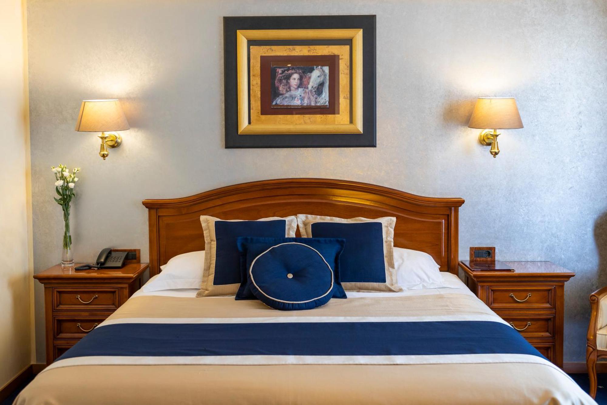 Hotel Niko ซาดาร์ ภายนอก รูปภาพ