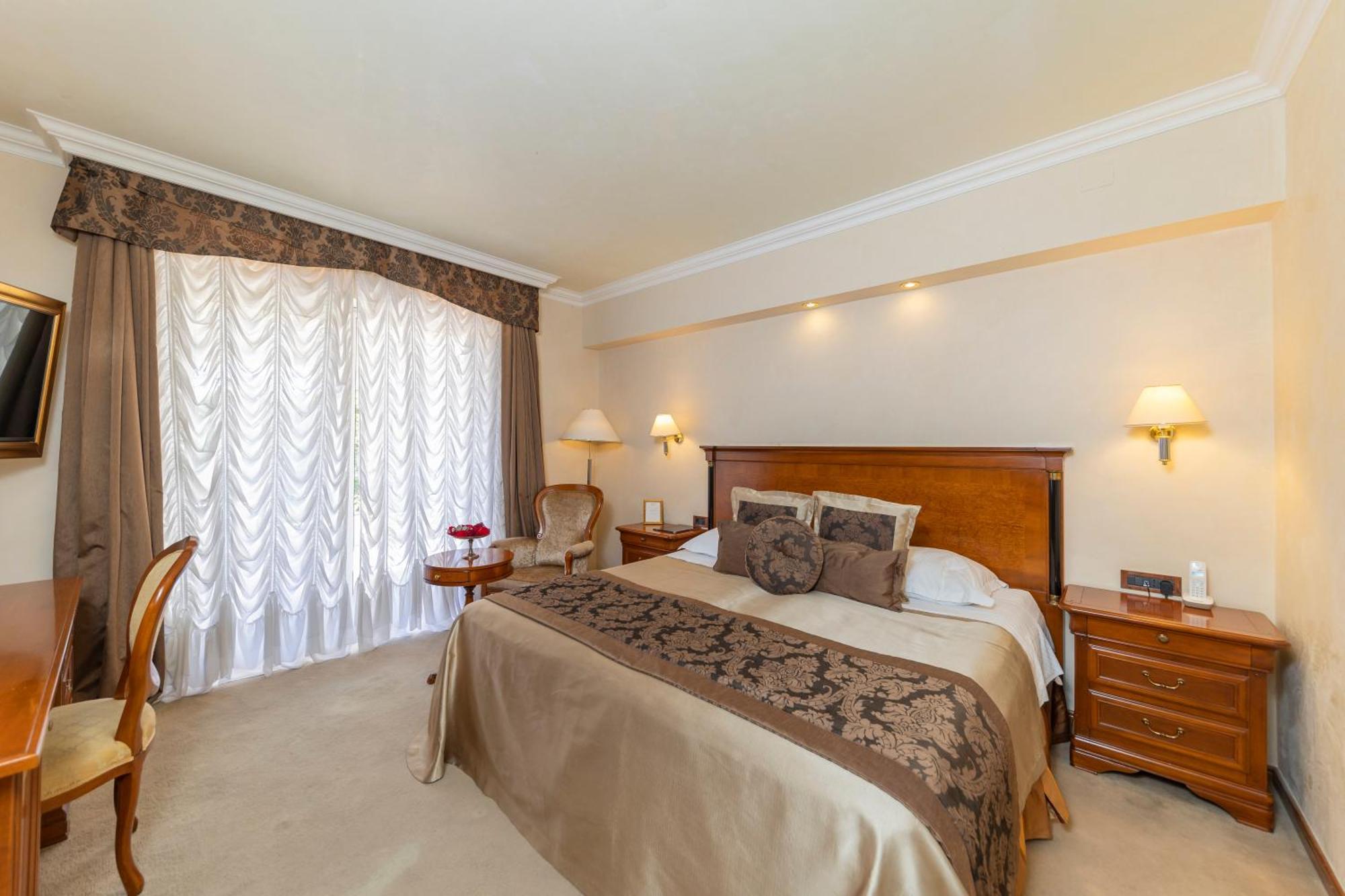 Hotel Niko ซาดาร์ ภายนอก รูปภาพ