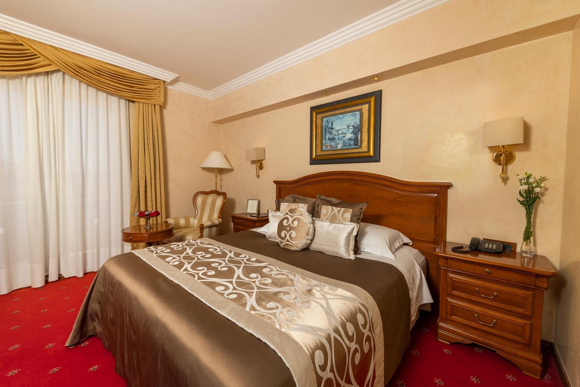 Hotel Niko ซาดาร์ ภายนอก รูปภาพ