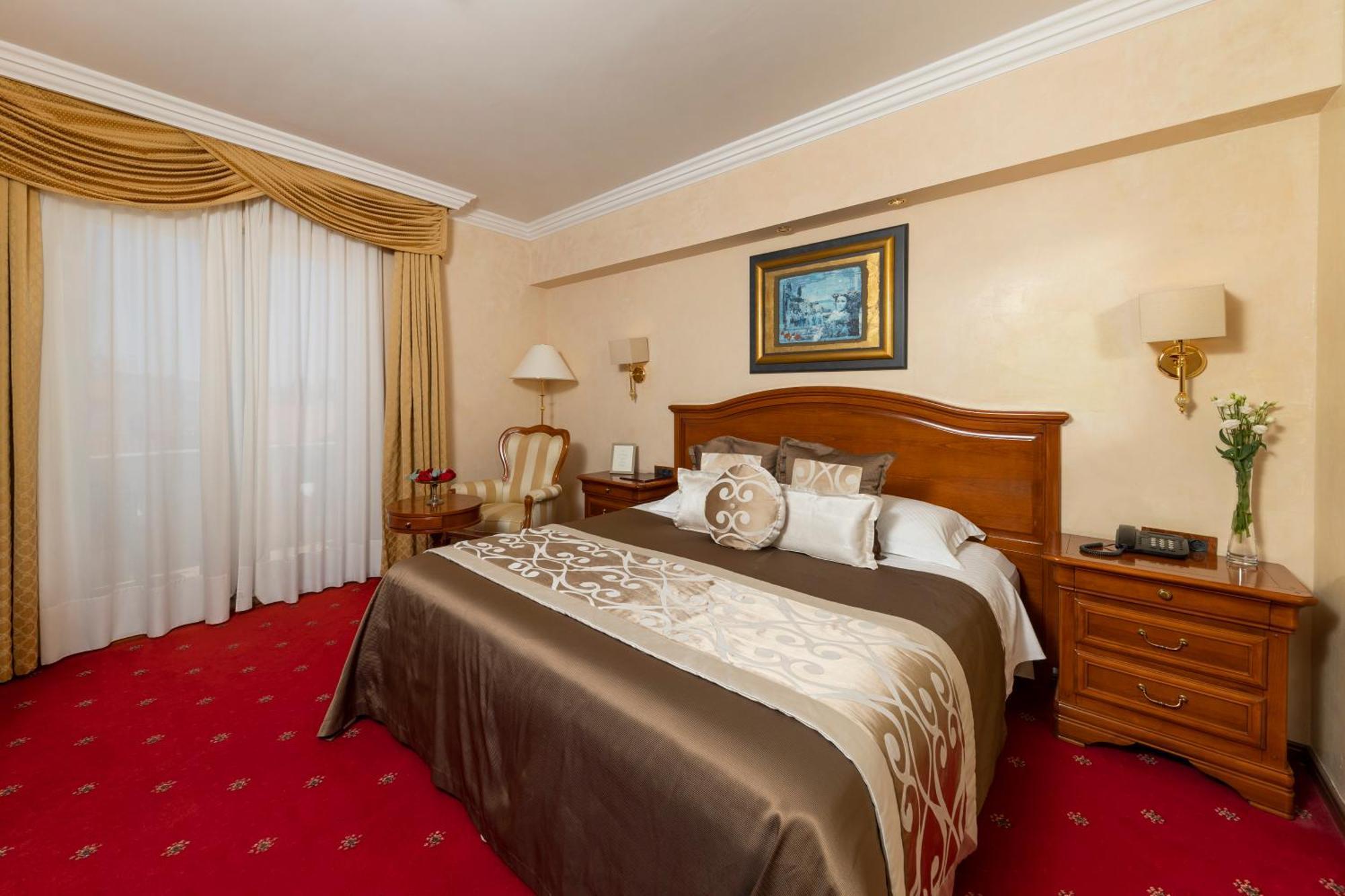 Hotel Niko ซาดาร์ ภายนอก รูปภาพ