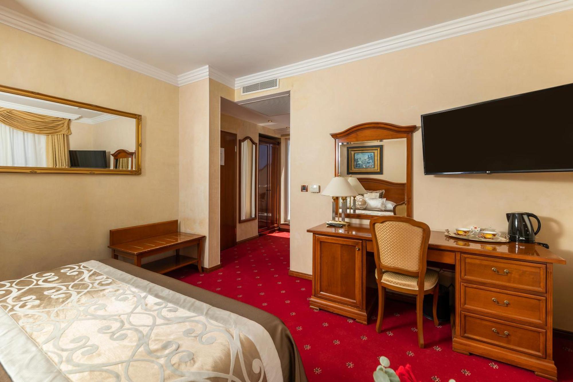 Hotel Niko ซาดาร์ ภายนอก รูปภาพ
