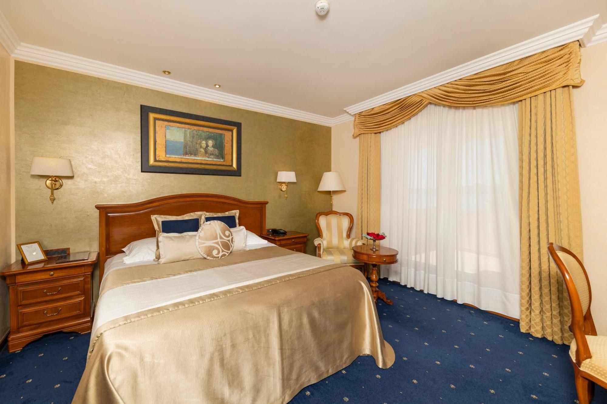 Hotel Niko ซาดาร์ ภายนอก รูปภาพ