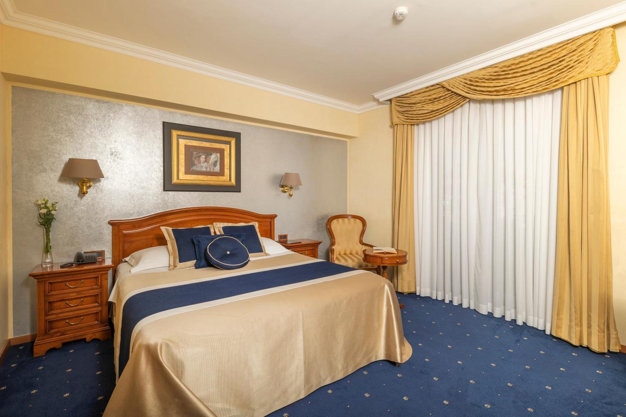 Hotel Niko ซาดาร์ ภายนอก รูปภาพ