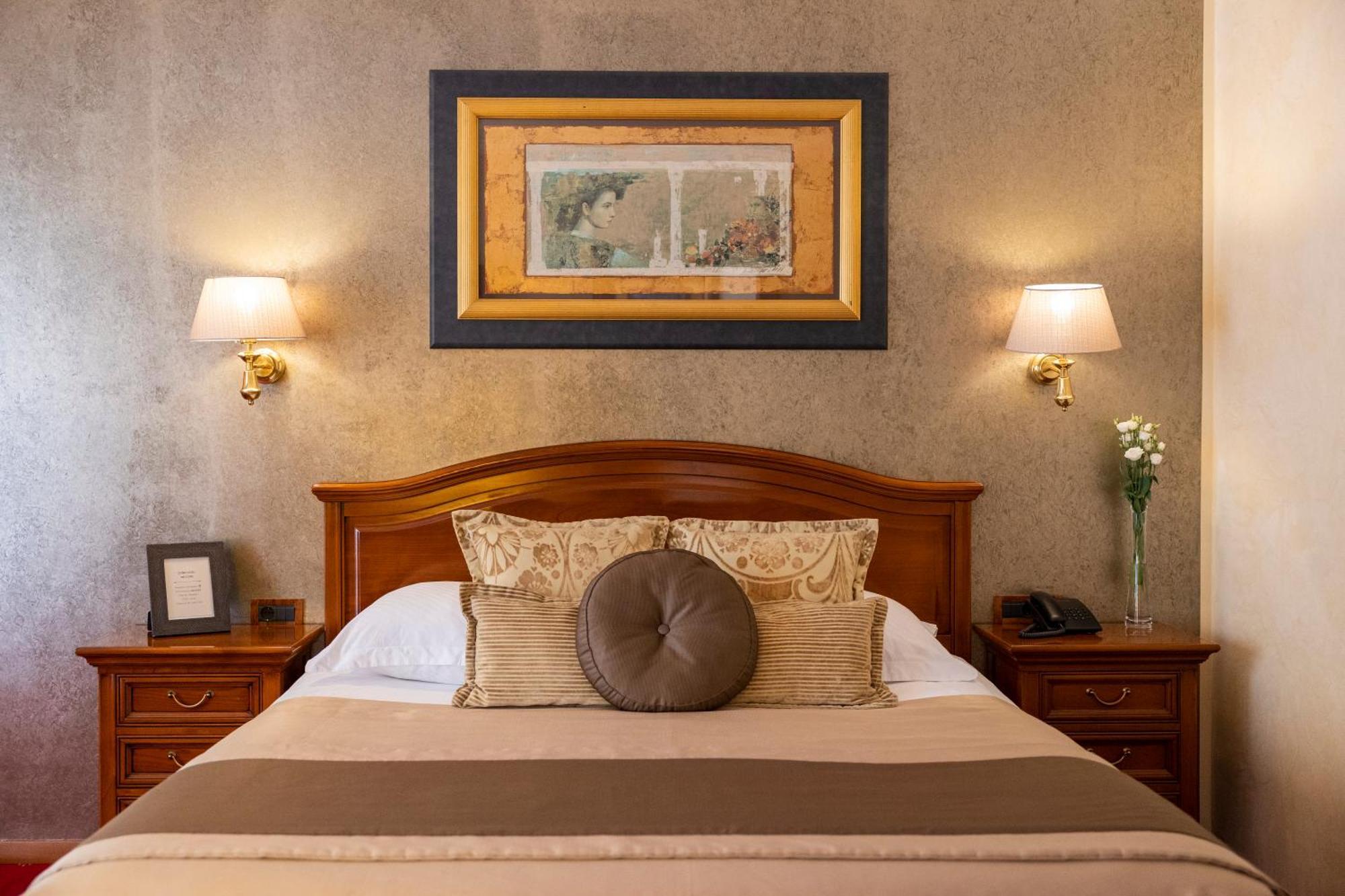 Hotel Niko ซาดาร์ ภายนอก รูปภาพ