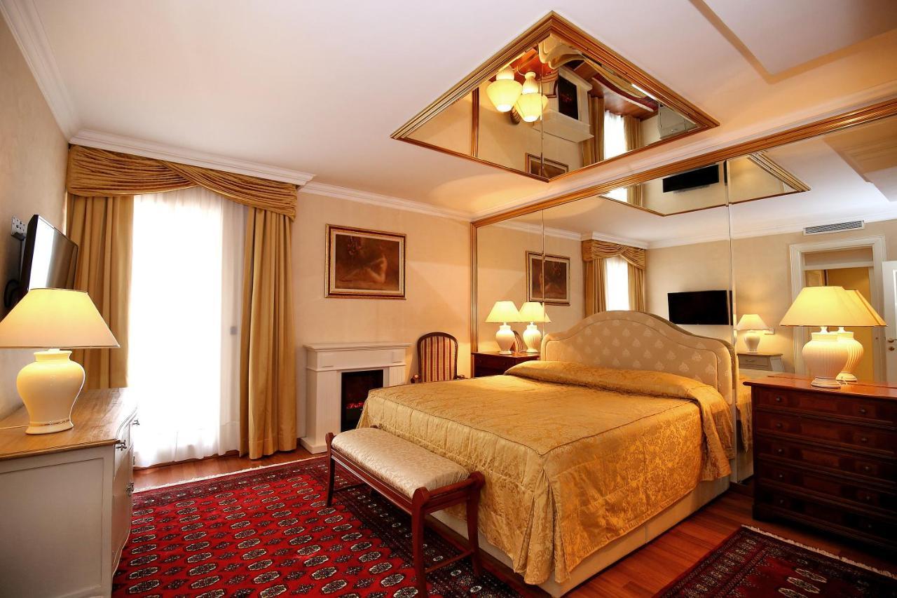 Hotel Niko ซาดาร์ ภายนอก รูปภาพ